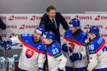 Tréner Vladimír Országh a lavička slovenskej reprezentácie na MS 2026.