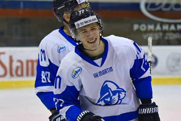 Hokejista Adam Paulíny.