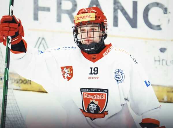 Alex Gašo v drese Hradca Králové.