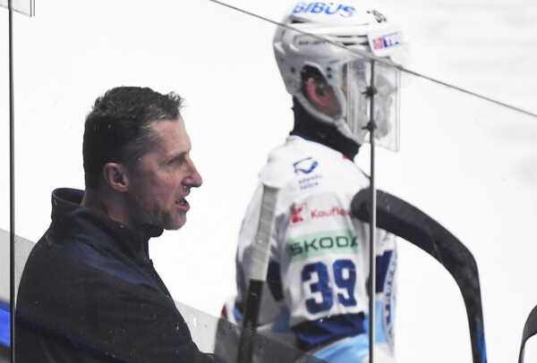 Český tréner Antonín Stavjaňa.