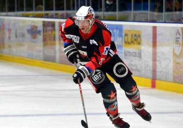 Útočník Bohuš Farkašovský.