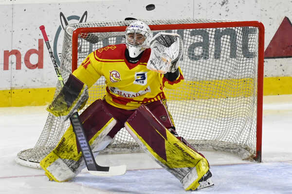 Brankár Dávid Borák v drese HK Dukla Trenčín.