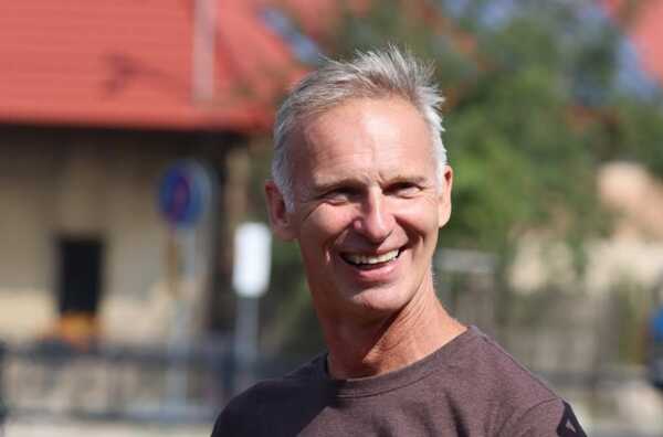 Legendárny český brankár Dominik Hašek. Legendárny český brankár Dominik Hašek.
