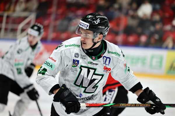 Útočník Dominik Jendek.