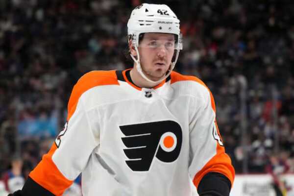 Hodgson v drese Flyers.