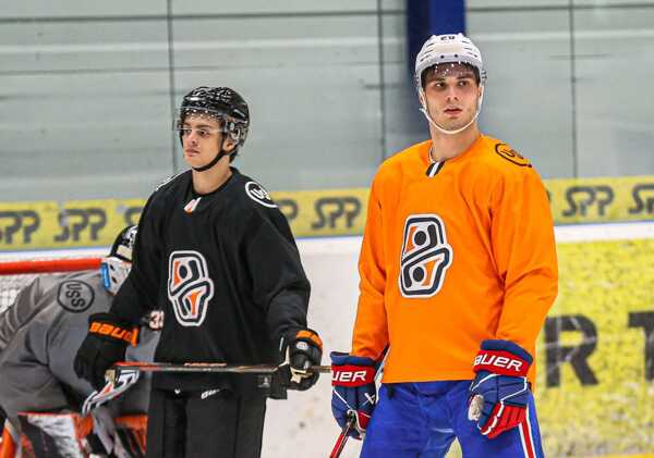 Juraj Slafkovský si zatrénoval v lete s tímom HC Košice.