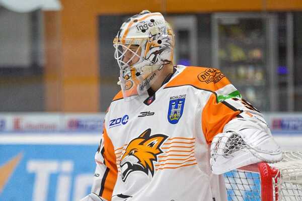 Brankár Karolus Kaarlehto.