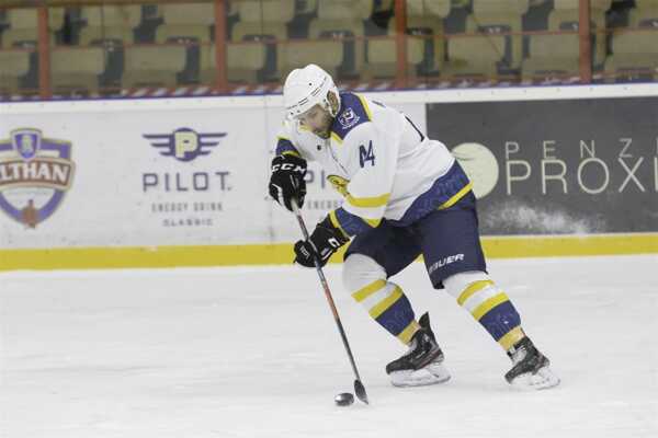 Hopkovič v drese Humenného.