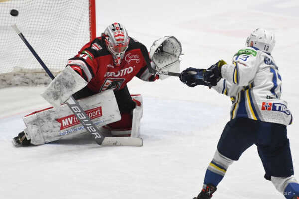 Záber zo zápasu Prešov - Sp. Nová Ves.