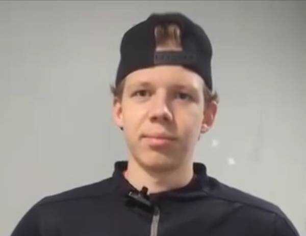 Slovenský brankár Matej Dúbravský.
