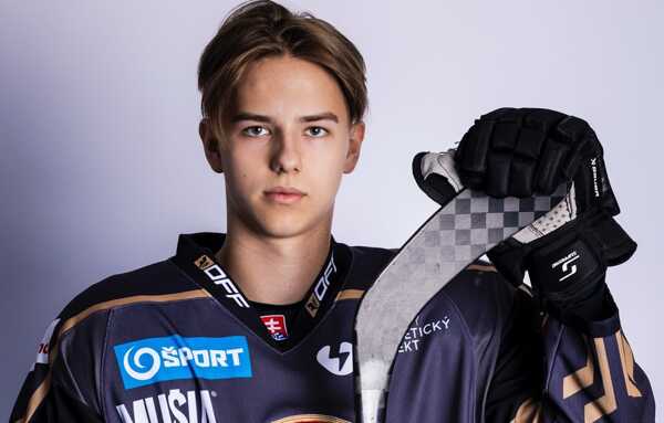 Maxim Mamonov po odchode z HC Topoľčany mieri do zámoria.