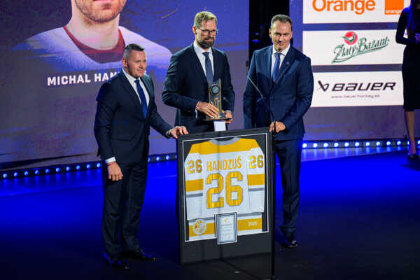 Michal Handzuš sa stal novým členom Siene slávy slovenského hokeja.