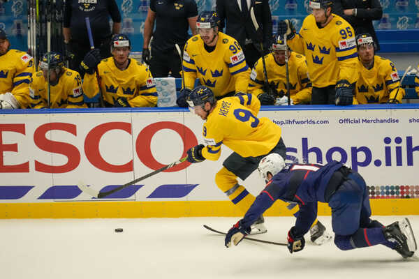 Kempe v súboji s Boldym.