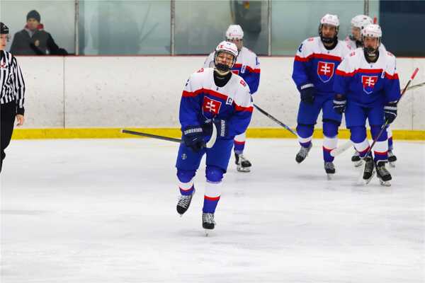 Nela Lopušanová a jej gólové oslavy.