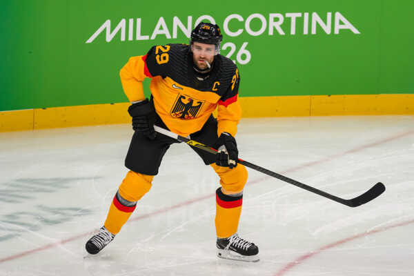 Nemecký kapitán Leon Draisaitl na ZOH 2026.