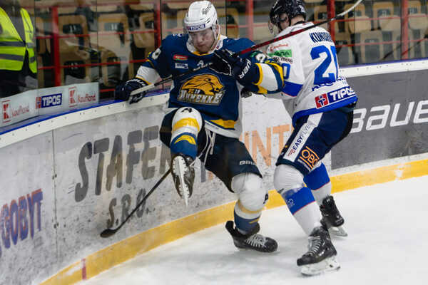 Súboj medzi Kundrikom a Ťavodom.