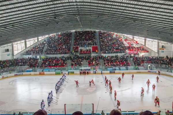 3548 divákov na zápase Prešov - SR 18.