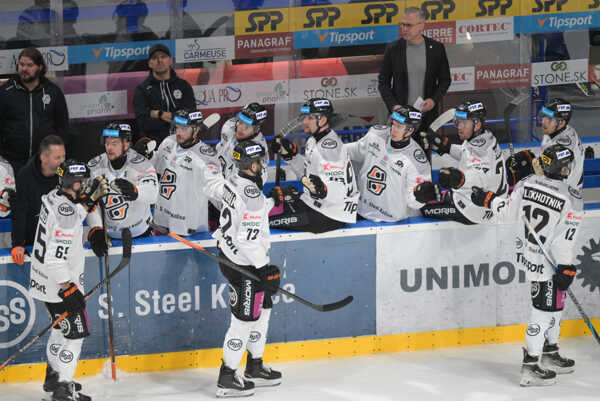 Radosť hráčov tímu HC Košice.