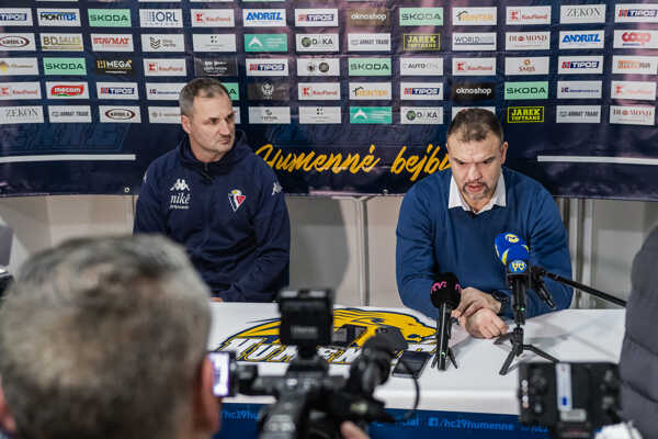 Tréneri Rudolf Jendek a Martin Štrba.