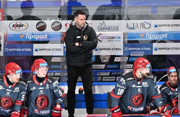Tréner HC Prešov Ryan Colville.