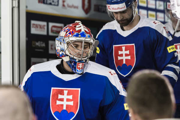 Slovenský brankár Samuel Hlavaj.