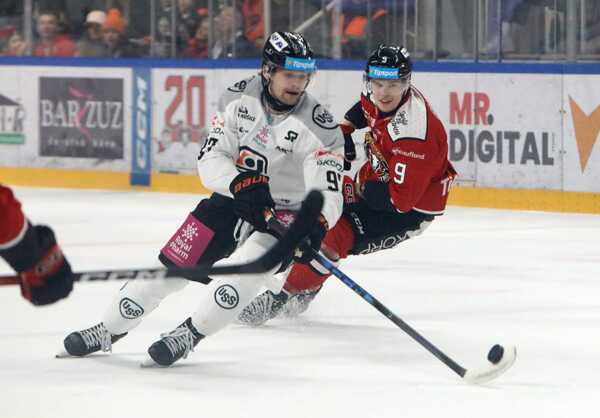 Simon Jellúš z Košíc a Roman Faith z Banskej Bystrice.