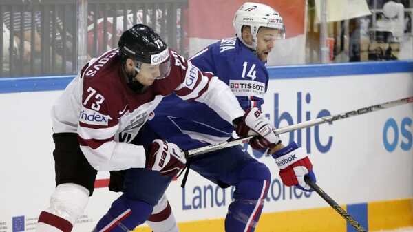 Stéphane Da Costa sa vracia do kádra Francúzska.