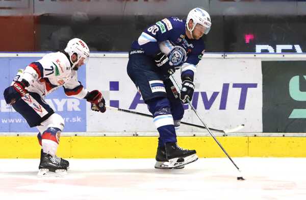 Tyler Sheehy (Zvolen) a Tomáš Hrnka (Nitra).