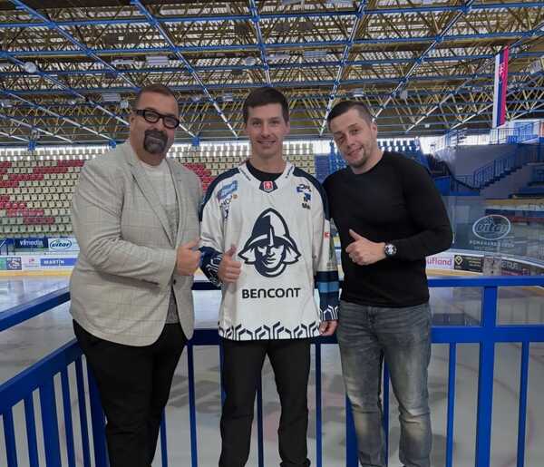 Tomáš Záborský po prestupe do tímu Rytieri Martin.