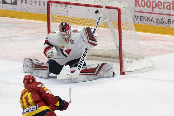 Parks v drese Slovana.