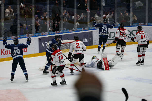 Záber zo zápasu Slovan Bratislava - Banská Bystrica.